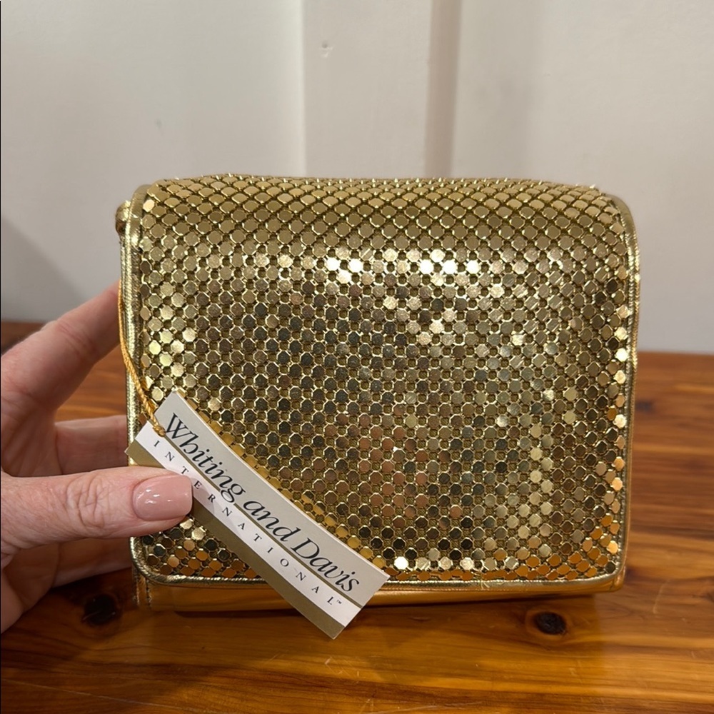 NWT Vintage Whiting and Davis International Gold Mesh Purse